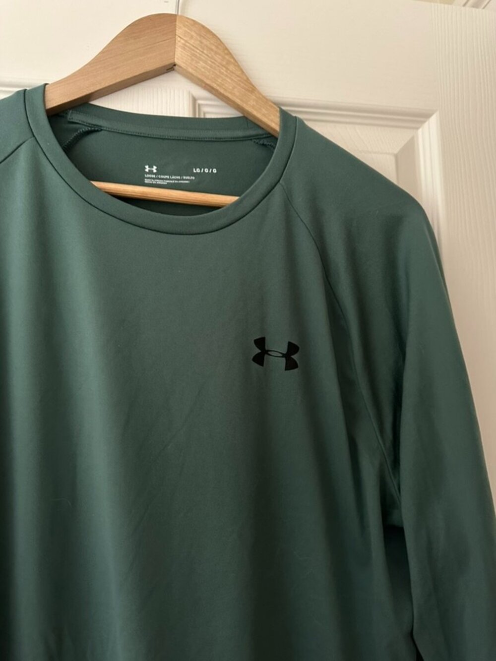 UA Mens Long Sleeve lightweight Loose fit shirt